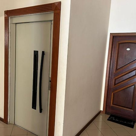 Bombas/ Bombinhas, A 50M Do Mar, Apartamento 2 Quartos, Com Churrasqueira Na Sacada, Ar E Wi-Fi エクステリア 写真