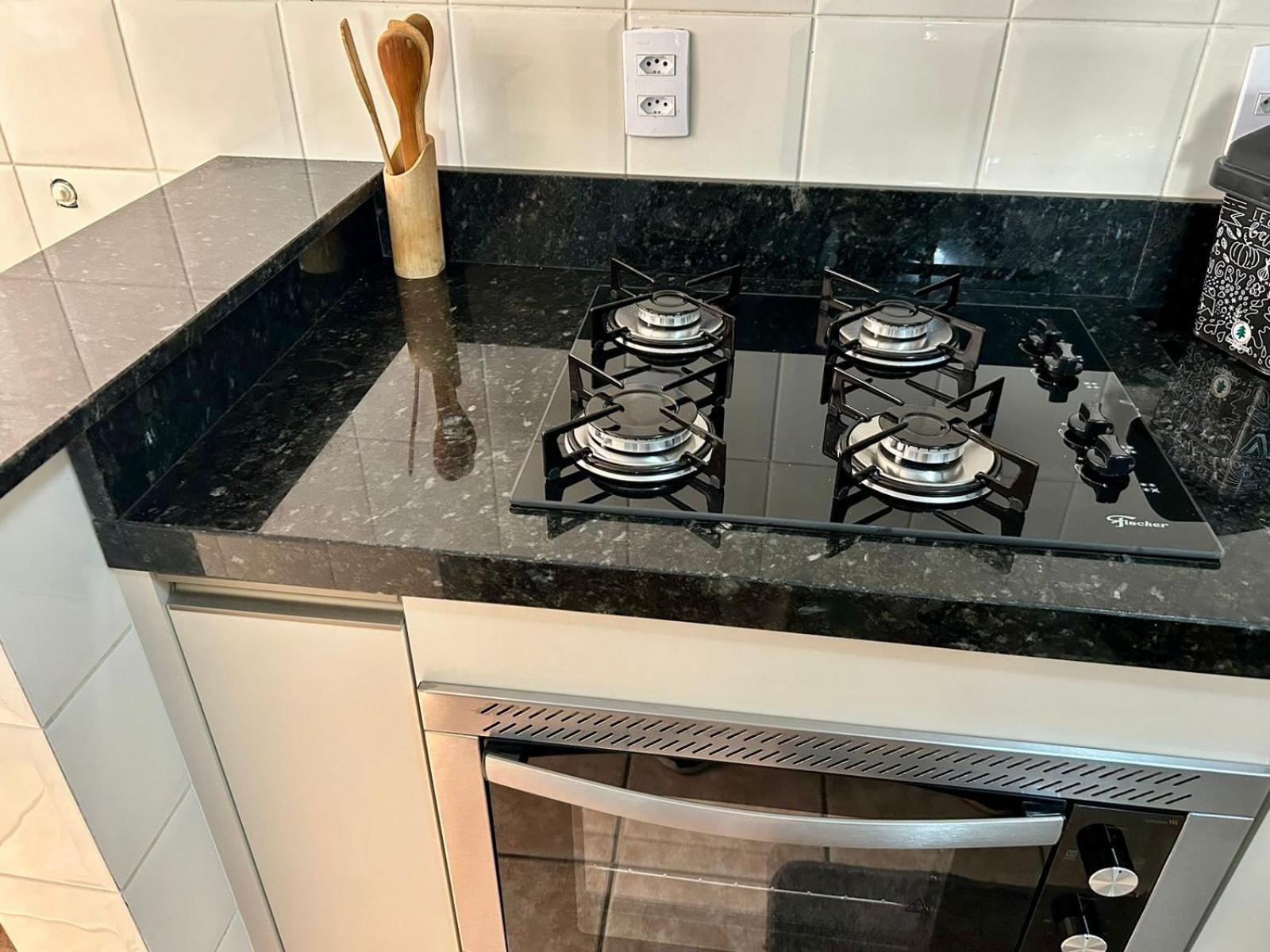 Bombas/ Bombinhas, A 50M Do Mar, Apartamento 2 Quartos, Com Churrasqueira Na Sacada, Ar E Wi-Fi エクステリア 写真