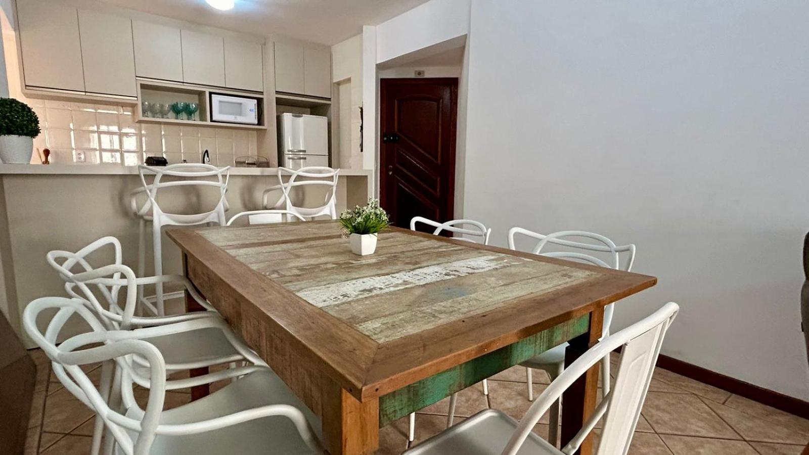 Bombas/ Bombinhas, A 50M Do Mar, Apartamento 2 Quartos, Com Churrasqueira Na Sacada, Ar E Wi-Fi エクステリア 写真