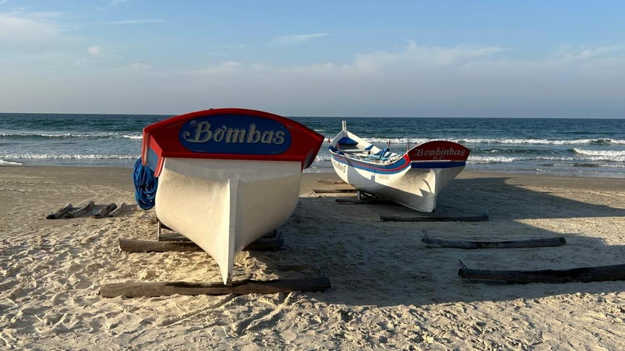 Bombas/ Bombinhas, A 50M Do Mar, Apartamento 2 Quartos, Com Churrasqueira Na Sacada, Ar E Wi-Fi エクステリア 写真